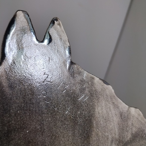 Vintage 1970s Pair Of Horse Heads Black Ceramic Wall Shelf Decor MCM Art Deco 2 - Picture 5 of 16